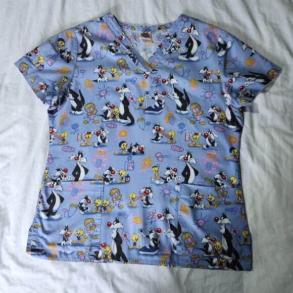 Looney Tunes Tweety Sylvester Scrub Top Womens SM? Measurements in Description - Picture 16 of 16